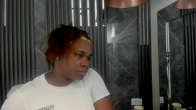 SaraiEvans online show from March 5, 2025, 3:18 am