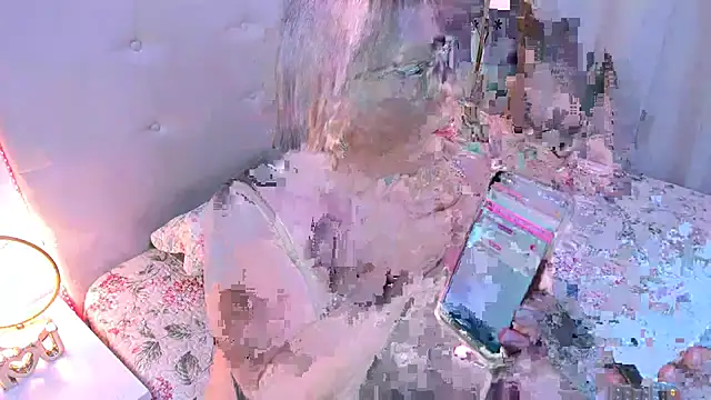 MissMaria online show from April 14, 2026, 3:33 am