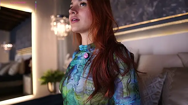 Snapshot of AylinMillerxs chatting on February 17, 2026, 7:55 pm AylinMillerxs online show from February 17, 2026, 7:55 pm