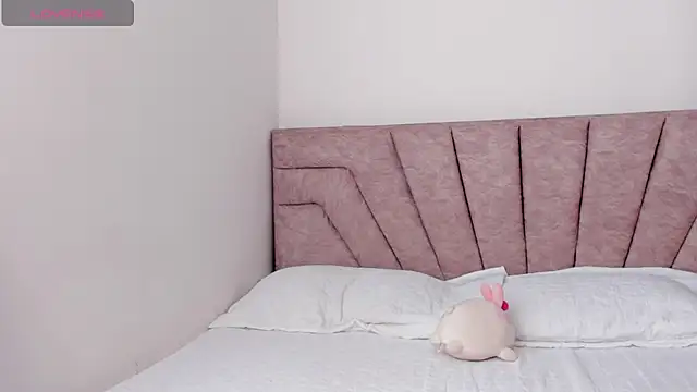 Snapshot of SavannahWildee chatting on November 11, 2025, 2:34 pm SavannahWildee online show from November 11, 2025, 2:34 pm