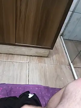 Snapshot of novinho_rosado chatting on February 9, 2026, 1:36 am novinho rosado online show from February 9, 2026, 1:36 am