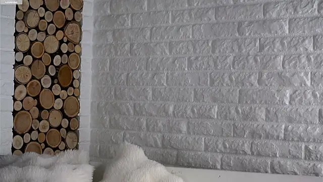 LowOncoming online show from October 10, 2025, 4:02 am