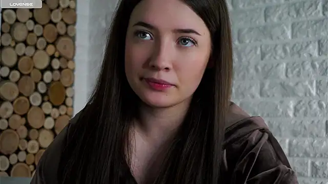 LowOncoming online show from April 6, 2026, 2:18 am