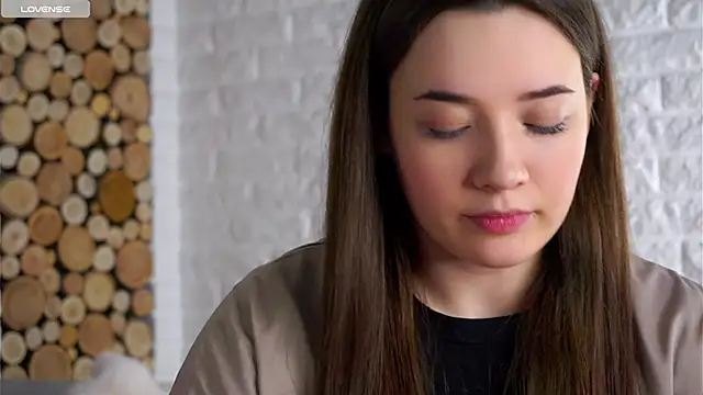 LowOncoming online show from March 5, 2026, 1:57 am