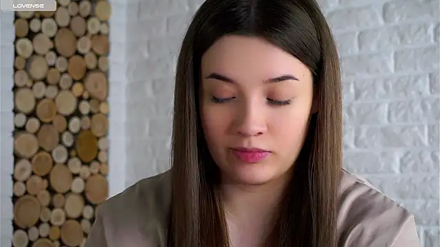 LowOncoming online show from February 21, 2026, 2:02 am