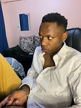 Snapshot of fireboyafrica chatting on August 5, 2026, 6:13 pm fireboyafrica online show from August 5, 2026, 6:13 pm