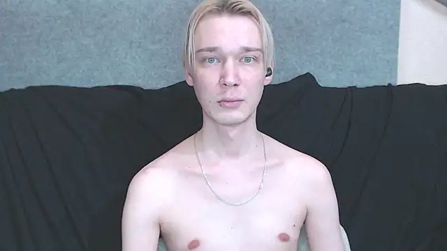 qustci-couple online show from March 2, 2025, 12:42 am
