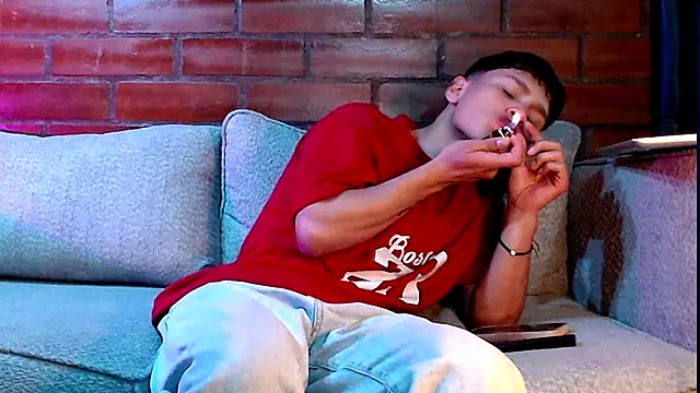 pipeynick online show from November 5, 2025, 12:14 am