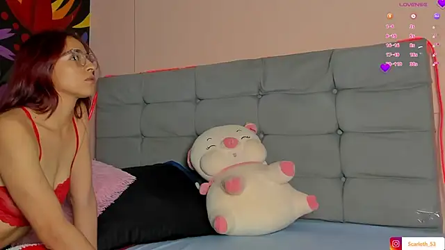 Snapshot of Scarlet_Red_ chatting on November 15, 2025, 12:09 pm Scarlet Red online show from November 15, 2025, 12:09 pm