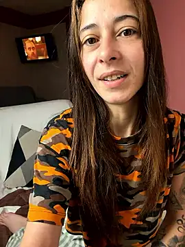 SOFIASWEETSECRETT online show from May 3, 2026, 3:11 am