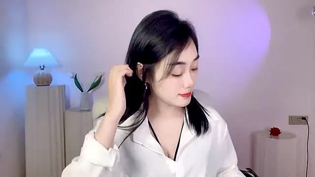 Snapshot of cloud8822 chatting on February 17, 2025, 2:17 pm cloud8822 online show from February 17, 2025, 2:17 pm