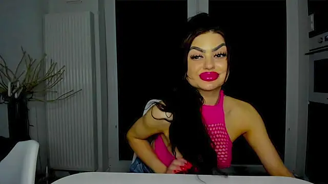 aishahottie online show from February 9, 2025, 1:22 am