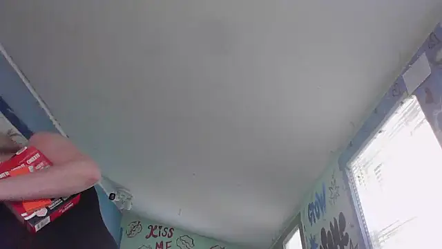 Snapshot of Lalalynn chatting on June 6, 2026, 9:31 pm Lalalynn online show from June 6, 2026, 9:31 pm