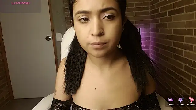 helenacyruss online show from February 24, 2026, 4:19 pm