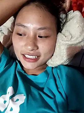 trieungoclnt online show from October 14, 2025, 3:23 pm