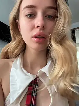 enjoy my beauty online show from April 10, 2026, 6:53 am