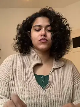 Curvydesifromgermany online show from January 23, 2025, 1:13 pm