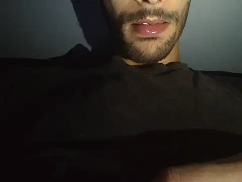 Snapshot of nastyfungames chatting on May 5, 2026, 12:02 am nastyfungames online show from May 5, 2026, 12:02 am