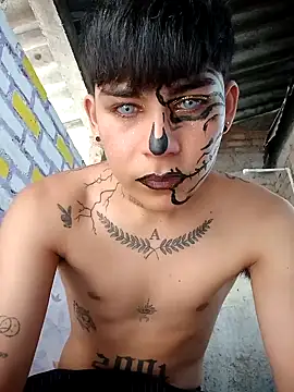 Lukas strong online show from October 31, 2025, 3:30 pm