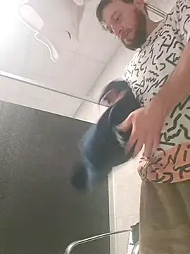 Snapshot of bigdickdaddy2184 chatting on February 12, 2026, 4:56 am bigdickdaddy2184 online show from February 12, 2026, 4:56 am