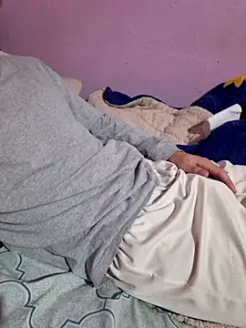 Snapshot of Mrtzz_ chatting on October 12, 2025, 8:32 pm Mrtzz  online show from October 12, 2025, 8:32 pm