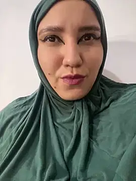 hannahayat online show from January 17, 2025, 3:00 pm