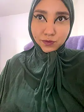 hannahayat online show from December 15, 2025, 3:29 pm