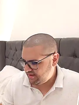 Snapshot of DuonkaTv chatting on December 11, 2024, 2:52 am DuonkaTv online show from December 11, 2024, 2:52 am