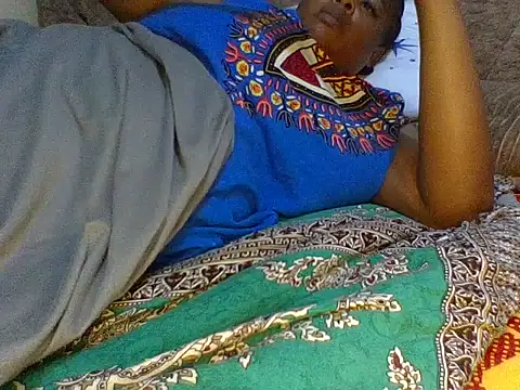 zoey10 online show from April 5, 2026, 8:21 am