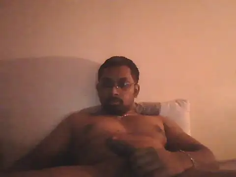 Snapshot of chennaibull101 chatting on March 13, 2026, 9:20 pm chennaibull101 online show from March 13, 2026, 9:20 pm