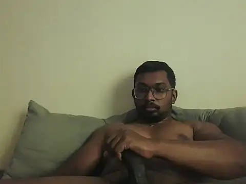 chennaibull101 online show from April 28, 2026, 5:12 am