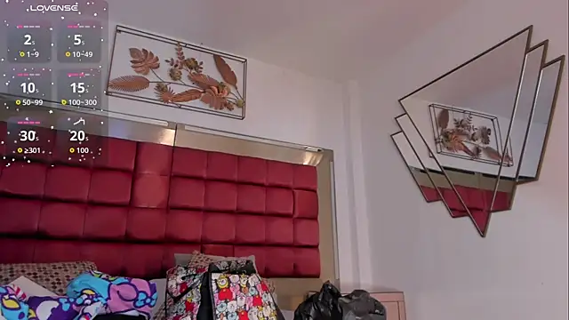 BonnieCute  online show from October 24, 2025, 12:20 am