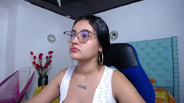 antonella sweetlittle online show from March 12, 2026, 12:09 pm