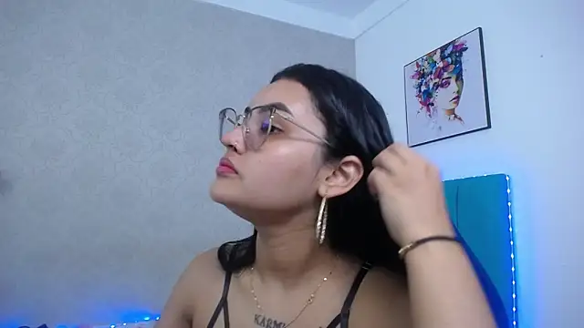 antonella sweetlittle online show from November 27, 2025, 1:11 pm