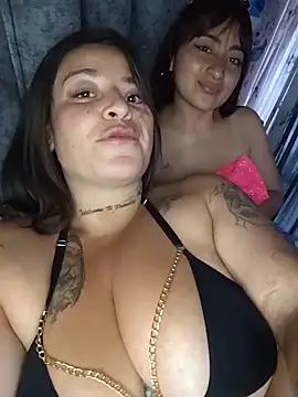 Snapshot of Alona_Evans chatting on February 20, 2026, 11:06 pm Alona Evans online show from February 20, 2026, 11:06 pm