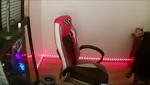 MeowFelina online show from March 12, 2025, 5:35 am