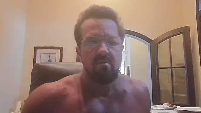 sluttydylan online show from September 21, 2025, 8:47 pm