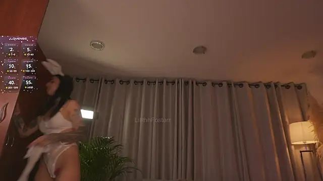 Snapshot of Lilithfosterr chatting on October 18, 2025, 12:34 am Lilithfosterr online show from October 18, 2025, 12:34 am