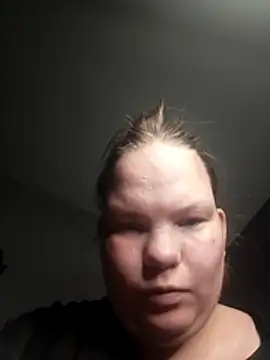 cokinesoumise online show from November 19, 2025, 8:42 pm