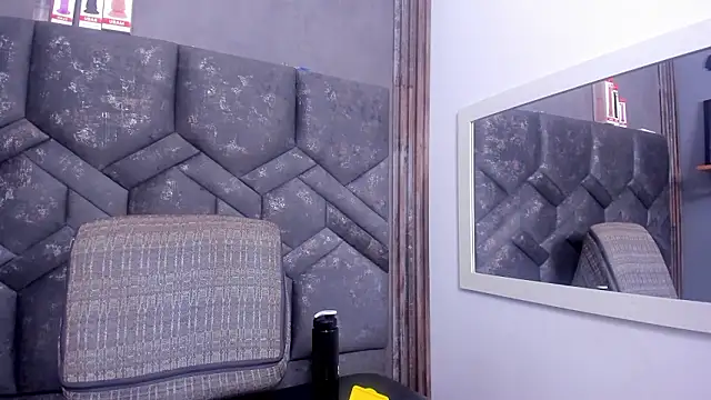 dalilaqueen online show from March 3, 2026, 12:12 pm