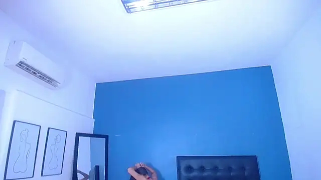 Snapshot of nextdoor_fantasy1 chatting on October 10, 2025, 9:37 pm nextdoor fantasy1 online show from October 10, 2025, 9:37 pm