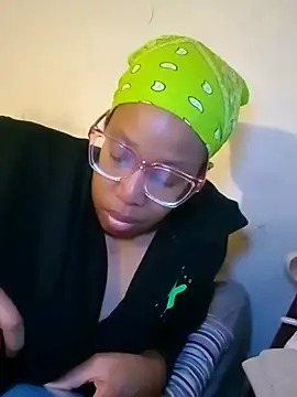 madamsensuale online show from January 5, 2025, 1:03 am