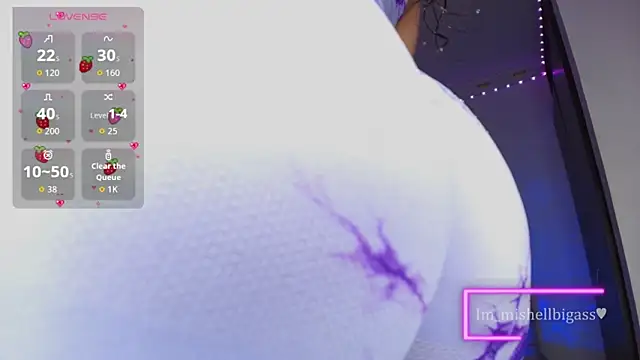 im mishellbigass online show from September 29, 2025, 5:25 am