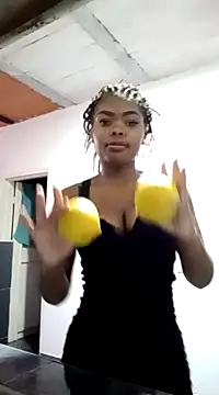 AdelynYasmin online show from March 13, 2025, 8:43 pm