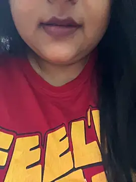 Snapshot of smile_pretty chatting on November 20, 2025, 6:30 pm smile pretty online show from November 20, 2025, 6:30 pm