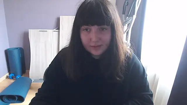 Snapshot of Lynylou chatting on September 13, 2025, 12:49 pm Lynylou online show from September 13, 2025, 12:49 pm