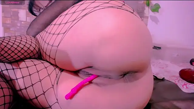 CrazyRousex online show from April 13, 2026, 3:49 pm