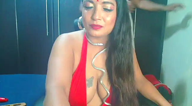 Snapshot of blzed420 chatting on December 27, 2024, 7:35 pm blzed420 online show from December 27, 2024, 7:35 pm