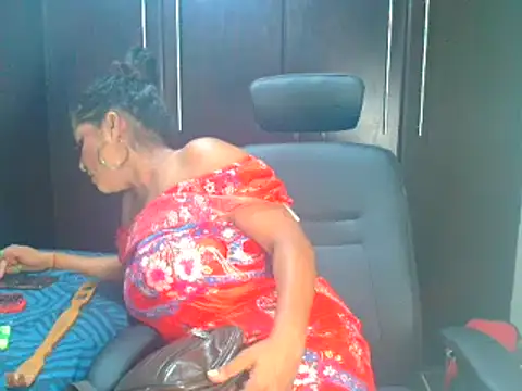 Snapshot of blzed420 chatting on January 4, 2025, 7:13 pm blzed420 online show from January 4, 2025, 7:13 pm