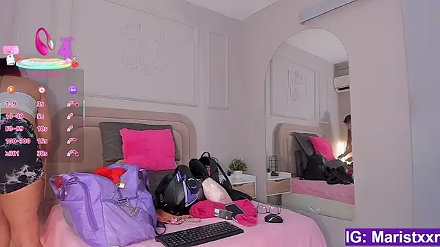 Maristxxr online show from December 1, 2025, 7:37 pm